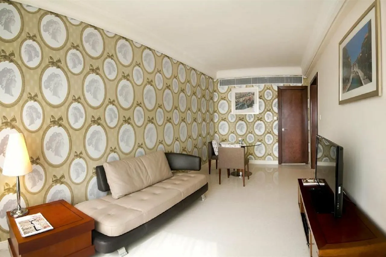 Harbour Plaza Metropolis Hotel Hong Kong